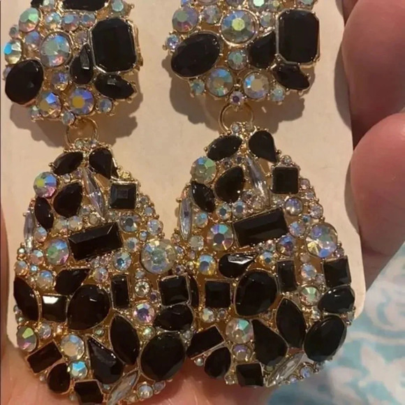 - New Colorful Crystals Drop Earrings  For W… - Picture 7 of 12